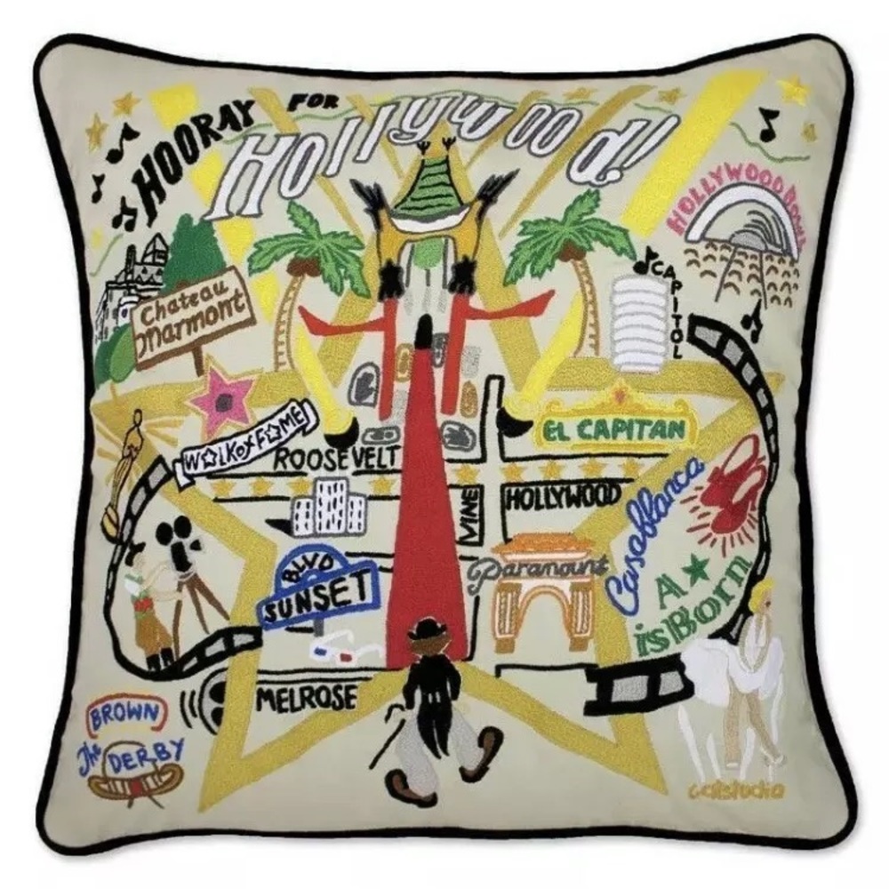 Throw Hollywood embroidered 20x20 New California